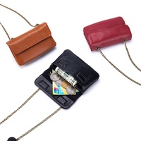 Nouvel Arrivage Sac Mini Carré en Cuir Véritable avec Chaîne, Organisateur Compact, Sac Bandoulière Vintage au Design Original pour Femme