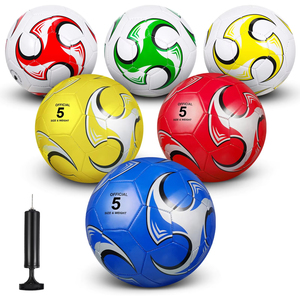 Ballons de football classiques style tourbillon rouge, tailles 3-5, en PVC 1,6 mm, cousus, pour entraînement, logo personnalisé, utilisation intérieure/extérieure - Product Image 1