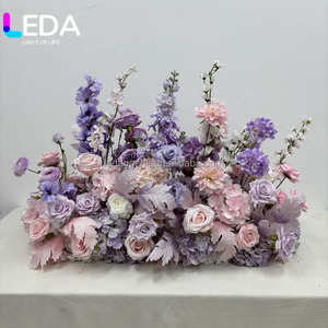 Arreglos Florales de Seda para Pasillos de Boda y Eventos Personalizados LEDA, Decoraciones de Piso de Estilo Moderno - Product Image 1