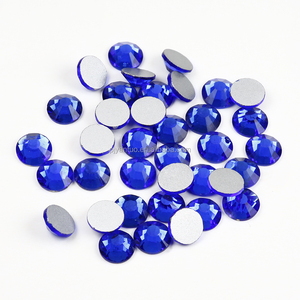 Saphir 6 Blancs Couleurs Revêtement Tailles Mixtes Non Hot Fix Dos Plat Verre Non Hotfix <span class=keywords><strong>Strass</strong></span> pour Nail Art - Product Image 2