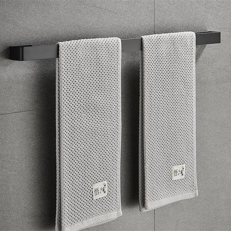 중국 가정 사용 제품 도매 잘 고정된 스테인리스 목욕탕 접착성 수건 온열 장치 선반