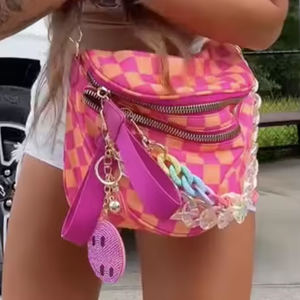 Sac <span class=keywords><strong>Banane</strong></span> à Carreaux Élégant pour <span class=keywords><strong>Femme</strong></span>, Sac de Voyage Pratique avec Ceinture - Product Image 1