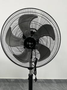 Ventilateur sur pied oscillant à 5 pales, 5 vitesses, hauteur réglable, électrique - Product Image 2