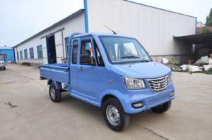 Fourgonnette utilitaire électrique haute performance neuve, 4x2, transmission automatique, véhicule à énergie nouvelle, autonomie 101-200 km, 50 kW - Product Image 2