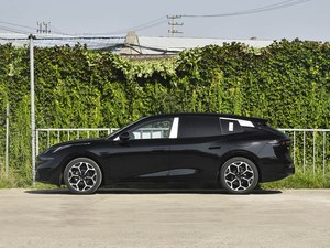 2027 Lynk & Co 07GT Break hybride rechargeable longue autonomie 200 km 1.5T Turbo Smart EV Recharge rapide Voiture de luxe PHEV Exportation - Product Image 3