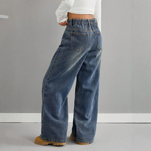 Nouveau lancement : Jean droit bleu décontracté pour adolescente avec boutons et poches, idéal pour tous les jours et toutes les saisons, directement de l'usine. - Product Image 2