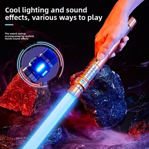 Épée laser officielle Ewok authentique rechargeable en métal, jouet lumineux deux-en-un avec effets sonores et changement de couleur - Product Image 3