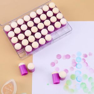 40 Doigts souples, pochoirs à encre pratiques et lavables pour les peintures, les cartes et les scrapbooks. - Product Image 2