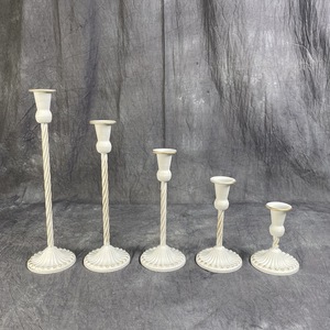 <span class=keywords><strong>Chandelier</strong></span> vintage européen à bougie conique unique, semi-artisanal, en métal de haute qualité, texture rétro, pour décoration de table et mariages - Product Image 3