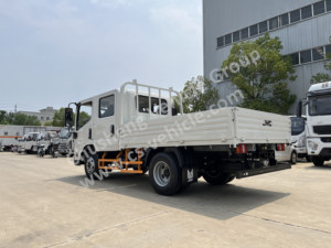 Prix d'usine JMC T822 4X2 3T Dropside Camion Camion de livraison de marchandises Camion cargo léger à double rangée Cabine Camion pour l'Algérie - Product Image 5