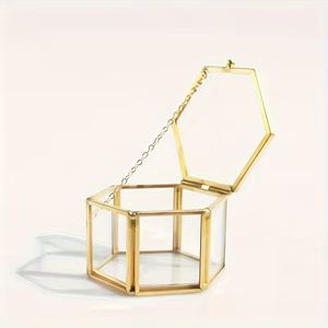 Caja de Joyería Hexagonal de Cristal Dorado al por Mayor, Estuche Transparente para Anillos con Logotipo Personalizado, Caja Geométrica de Alta Calidad para Boutique Minorista - Product Image 6