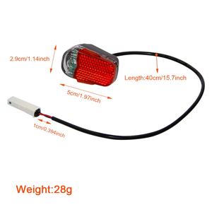 Accessoires pour trottinette électrique Max G30D : Garde-boue arrière, feu arrière, feu stop, lampe, éclairage de garde-boue - Pièces de trottinette partagée - Product Image 4
