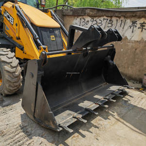 Chargeuse-pelleteuse JCB 3CX d'occasion d'origine britannique, 4 roues motrices, équipement de chantier polyvalent - Product Image 3
