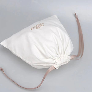Pochette cadeau en toile de luxe écologique pour bijoux, sac d'emballage recyclable avec cordon de serrage et logo couleur personnalisé - Product Image 4