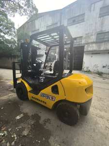 Carretilla elevadora Komatsu FD25 Komatsu de 2,5 toneladas, carretilla elevadora diésel FD30T FD50 de segunda mano de Japón, FD25 y FD30T de 2000 a la venta - Product Image 6