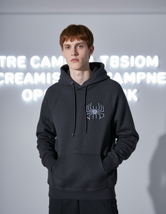 100% noir coton pull à capuche pour hommes Logo personnalisé brodé imperméable caractéristique lavé techniques motif d'impression surdimensionné - Product Image 4