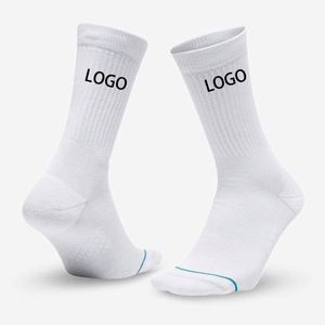 Wholesale High Quality Custom Logo Outdoor Sport White <b>Socks</b> Men <b>Black</b> Letter Running Custom Basketball <b>Socks</b> - Product Image 1