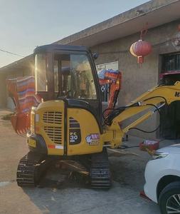 Miniexcavadora Komatsu PC30MR usada de alta calidad, excavadora sobre orugas de 3 toneladas, precio bajo de segunda mano con motor Kubota en buenas condiciones - Product Image 6