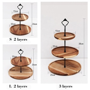 Vaisselle de restaurant incassable Plateau à gâteau en bois à trois niveaux de qualité alimentaire - Product Image 2