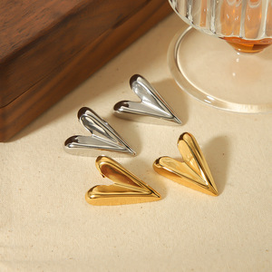 Pendientes de botón con forma de corazón, oro de 18 quilates, acero inoxidable, joyería geométrica de moda para mujer - Product Image 5