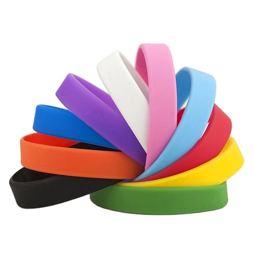 Le prix est pour un bracelet vierge