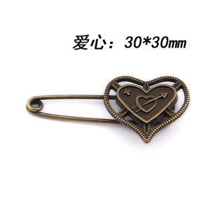 Retro tarzı Vintage broş erkek kadın takı aksesuarları altın Slivery Vintage şekil Suit broş Pin düğün için - Product Image 5