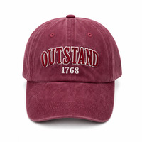 Casquette de baseball bordeaux délavée, style universitaire vintage avec lettres brodées, visière courbée en sergé, logo personnalisé, vente en gros