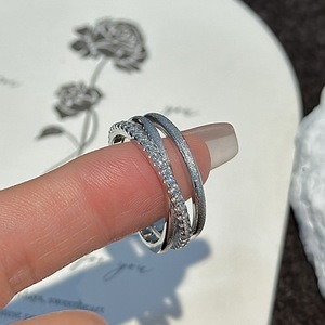 Anillo Cruzado de Plata Pura S925 con Baño de Oro Rosa, Diseño Geométrico Vintage con Incrustaciones de Circonita, Simple y Elegante - Product Image 4