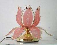 Lampe de table tactile 3 voies en verre motif fleur de lotus vintage rose/blanc/noir/bleu, lampe sur pied en cristal avec base dorée pour la décoration intérieure