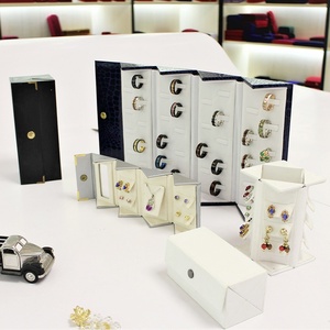 Caja de Anillos Rectangular Personalizada, Caja de Almacenamiento de Joyas con Múltiples Compartimentos, Caja de Exhibición de Joyería Vintage, Modelo Fashion Dogg - Product Image 3