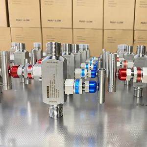 Valvola Collettore a 2 Vie NAI LOK 6000psi, Montaggio a Flangia 1/2 NPT, SS316 Inconel 625, Collettore Manometro a 2 Vie Tipo R T Alta Pressione 414 Bar - Product Image 5
