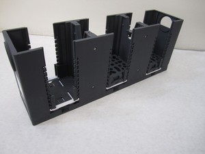Plc G9321-60051 <span class=keywords><strong>Sbs</strong></span> Well Plate Container Read - Manque <span class=keywords><strong>1</strong></span> étagère Expédition rapide pour produit sous garantie - Product Image 2