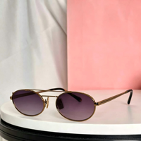 Lunettes de soleil carrées à monture métallique avec bordure orange pour adultes unisexes, avec verres PC à dégradé élevé, protection UV400, design tendance