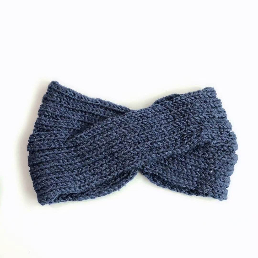 สีเทาเข้ม