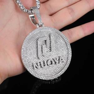 Colgante de Moissanita Circular con Inicial VVS, Medallón Redondo con Letra del Alfabeto, Plata 925, Estilo Hip Hop Bling, Amuleto Personalizado, Certificado GRA, Pasa el Test de Autenticidad - Product Image 2