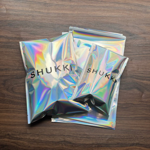 Bolsa de Embalaje de Aluminio Holográfico Mylar para Envíos por Correo, con Logotipo Personalizado Impreso con Láser, Autoadhesiva, para Almacenamiento - Product Image 2