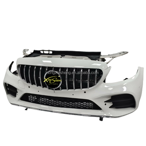 Para <span class=keywords><strong>mercedes</strong></span>-benz Clase <span class=keywords><strong>C</strong></span> 205 Parachoques delantero y capó de rejilla Nariz delantera Venta al por mayor Original de alta calidad - Product Image 3