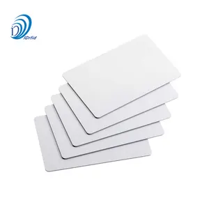 Kartu PVC Putih Kosong UHF Pencetak Kartu ID Dapat Dicetak Jarak Jauh Membaca Kartu RFID