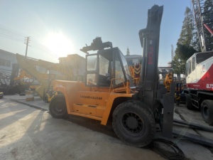 Used TCM FD200 Japan Diesel Counterbalance Forklift 20 Ton Restaurant Material Handling Transport-6 Months Warranty - Product Image 3