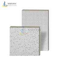 Dalles de plafond en laine minérale perforées, modernes, carrées, ignifuges, insonorisées, blanches, certifiées ISO9001, garantie 5 ans et plus, vente en gros