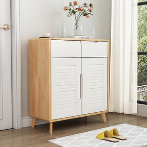 Armoire à chaussures nordique en bois massif, 3 portes, grande capacité, meuble de rangement pour entrée, meuble de salon, couleur bois naturel - Product Image 2