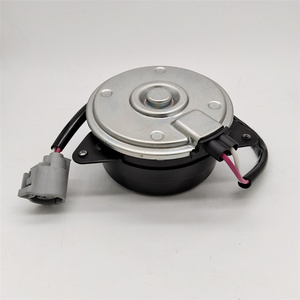 Motor de ventilador de refrigeración 16363-22120 1636322120 para <span class=keywords><strong>Toyota</strong></span> <span class=keywords><strong>Corolla</strong></span> Auris Autoparts venta al por mayor Yomi SUMINISTRO DE Yomi al por mayor - Product Image 4