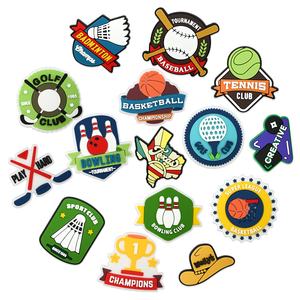 Charme de chaussure de jeu de sport de baseball pour la décoration de sabot pour le sabot breloque de chaussure de basket-ball adapté pour l'ornement de chaussure Football - Product Image 1