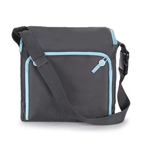 Vente en gros de siège de sécurité multifonction pour bébé <span class=keywords><strong>sac</strong></span> à bandoulière imperméable pour maman siège <span class=keywords><strong>rehausseur</strong></span> de voyage pliable pour bébé - Product Image 2