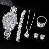 Coffret Cadeau Montre-Bracelet à Quartz de Luxe pour Femme avec Bracelet, Collier, Boucles d'Oreilles et Bague - Boîtier en Alliage, Cadran en Verre - Vente en Gros