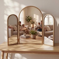 Miroir de courtoisie pliant à trois volets arqué, avec cadre en métal doré/noir/doré vintage, pour coiffeuse et chambre à coucher