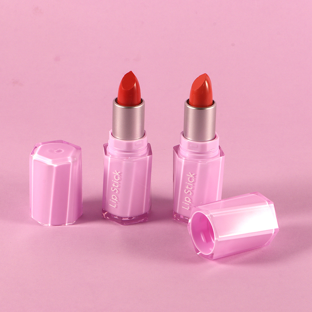 Wholesaler Distributor Waterproof Matte Shinny Lipstick Long Lasting Velvet Texture Non Stick Cup Anti Mask Daily Lipstick