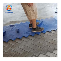 Fabrication professionnelle de flotteurs à béton, flotteur à béton carré en aluminium, flotteur à béton estampé