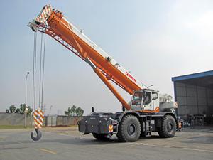 رافعة متنقلة للتضاريس الوعرة بحمولة 80 طن من المصنع - Product Image 5