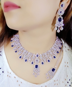 Collier américain clouté de diamants en plaqué argent pour femmes avec boucles d'oreilles et ensemble Mang Tikka Produit en vrac fait main - Product Image 5